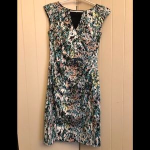 Gorgeous Adrianna Papell Size 2 floral dress